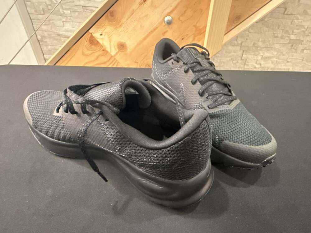 Nike Run Defy Size 10.5 Black Anthracite Running Shoes